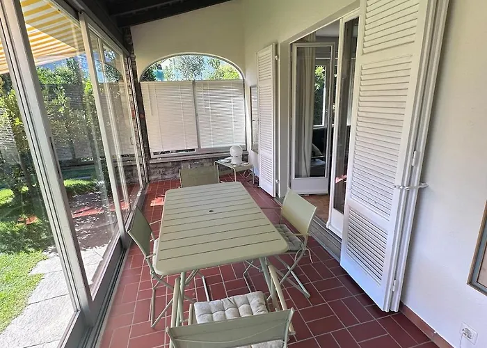 Feriehus View Palm Garden