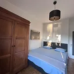 Semesterbostad View Palm Garden